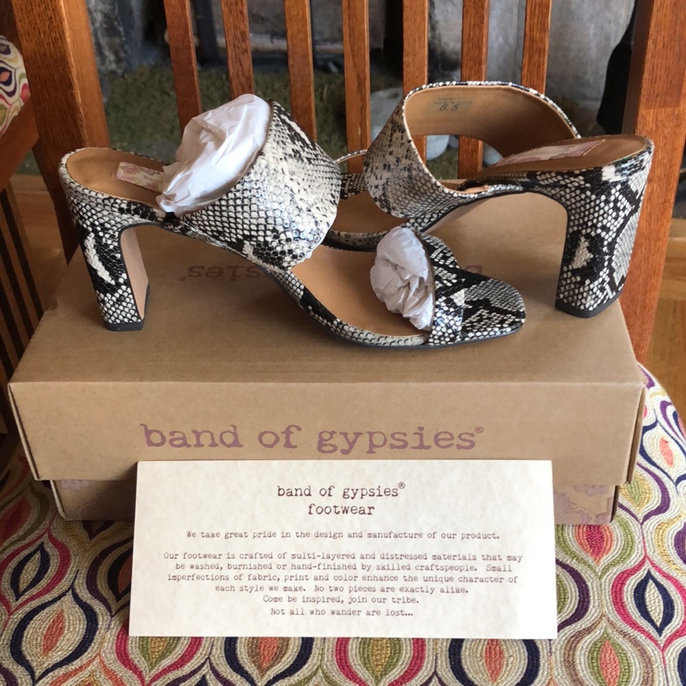 Torrey Vegan Leather Snake Double Strap Sandal 8.5